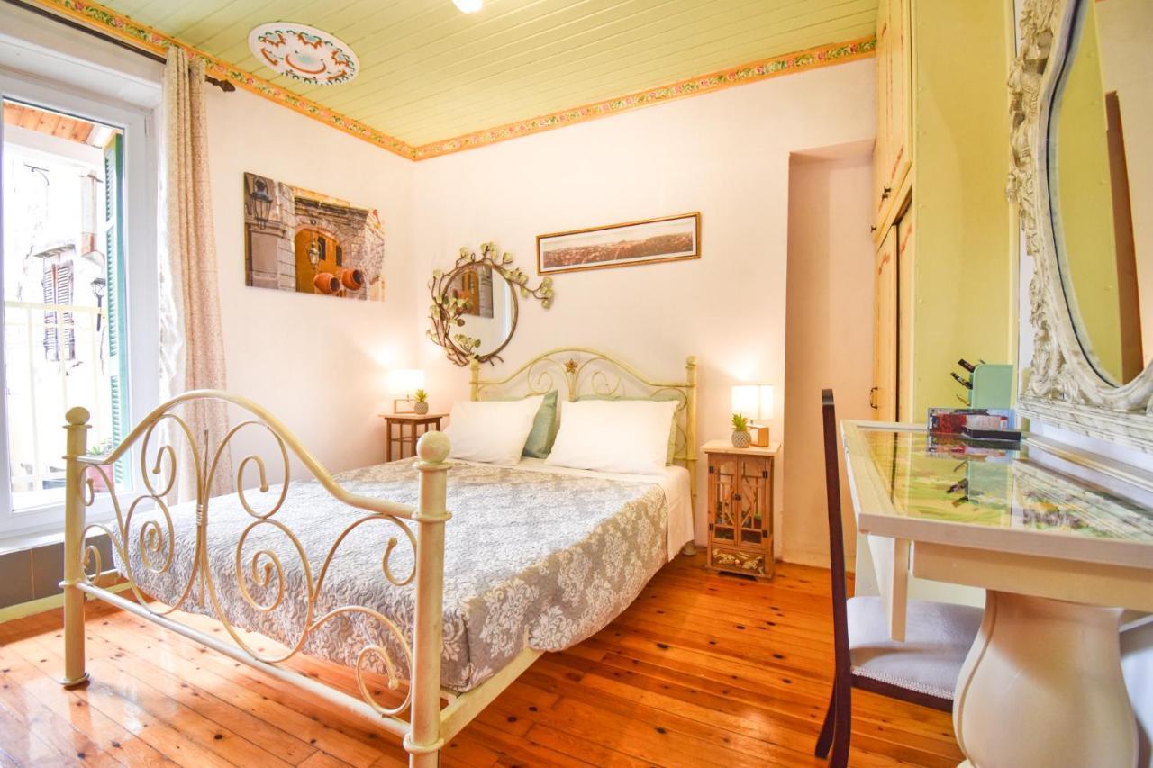 Venetian Well Gallery Apartment In Corfu Old Town Esterno foto