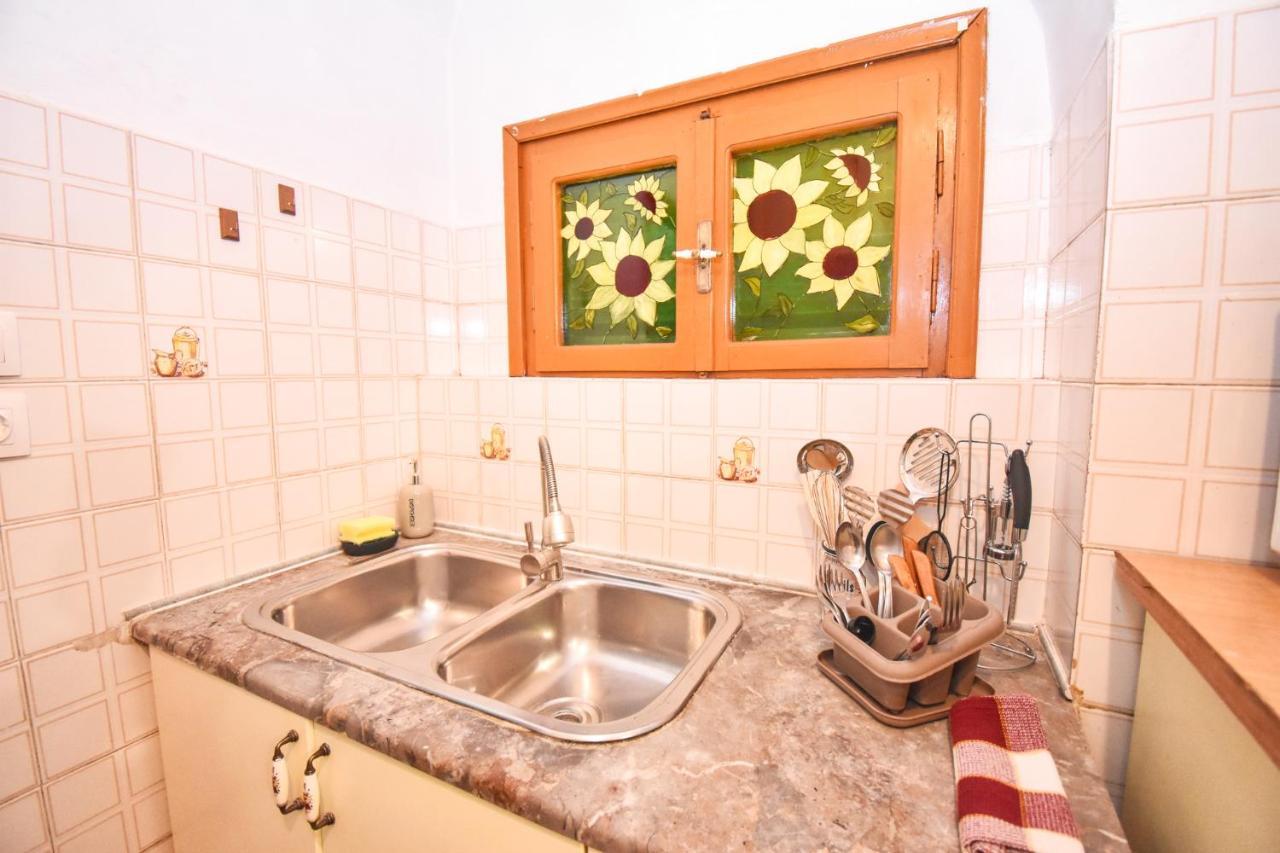 Venetian Well Gallery Apartment In Corfu Old Town Esterno foto
