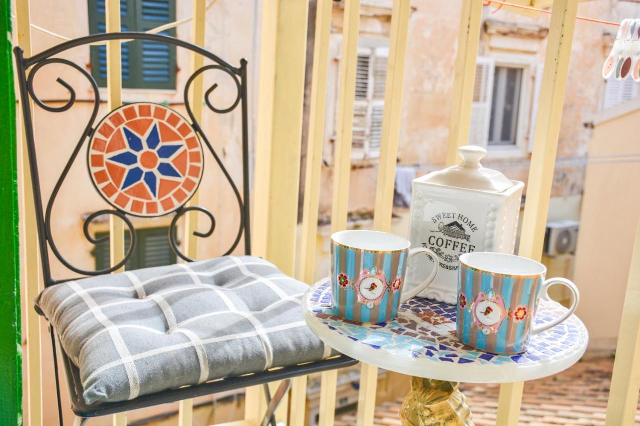 Venetian Well Gallery Apartment In Corfu Old Town Esterno foto